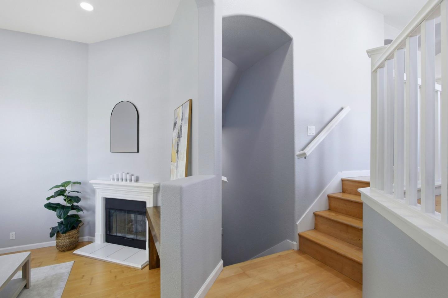 Photo #11: ML82041053 Listing: Photo #11