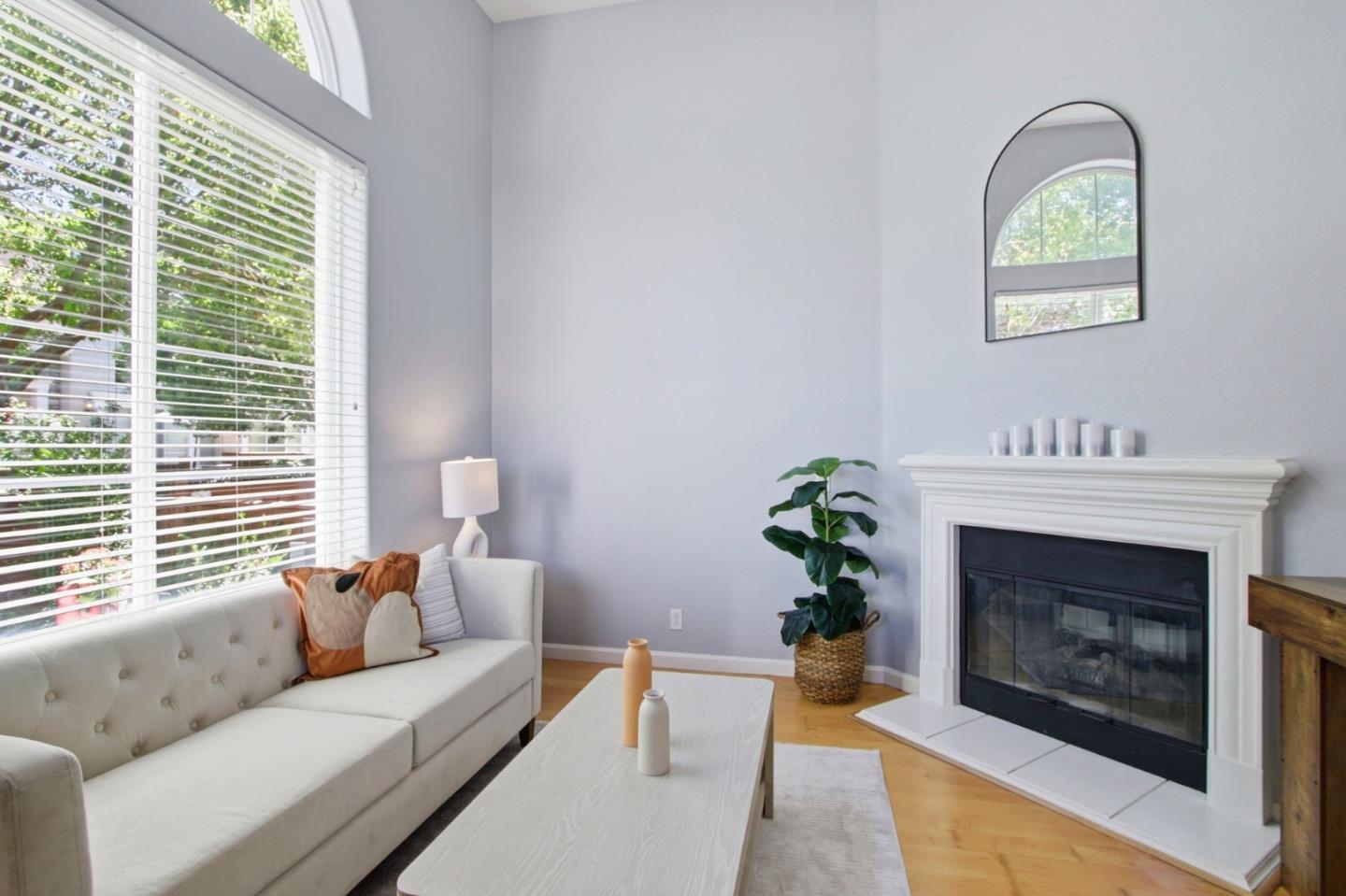 Photo #8: ML82041053 Listing: Photo #8