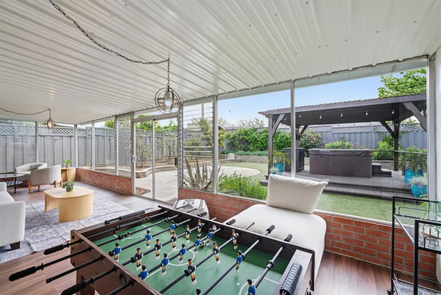 Detail Gallery Image 11 of 23 For 5261 Garwood Dr, San Jose,  CA 95118 - 3 Beds | 2 Baths