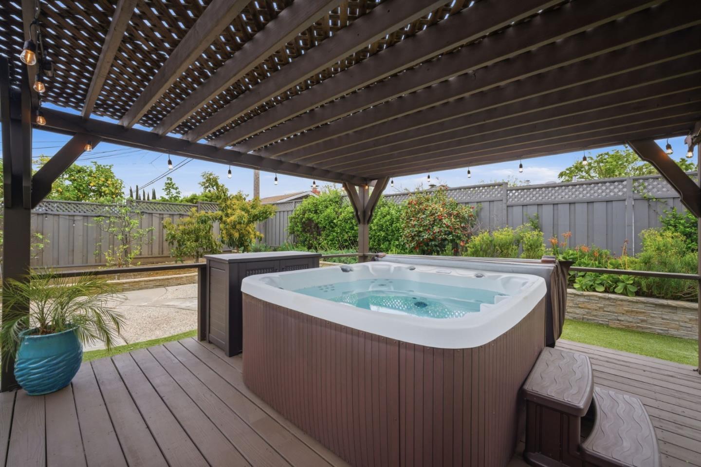 Detail Gallery Image 20 of 23 For 5261 Garwood Dr, San Jose,  CA 95118 - 3 Beds | 2 Baths