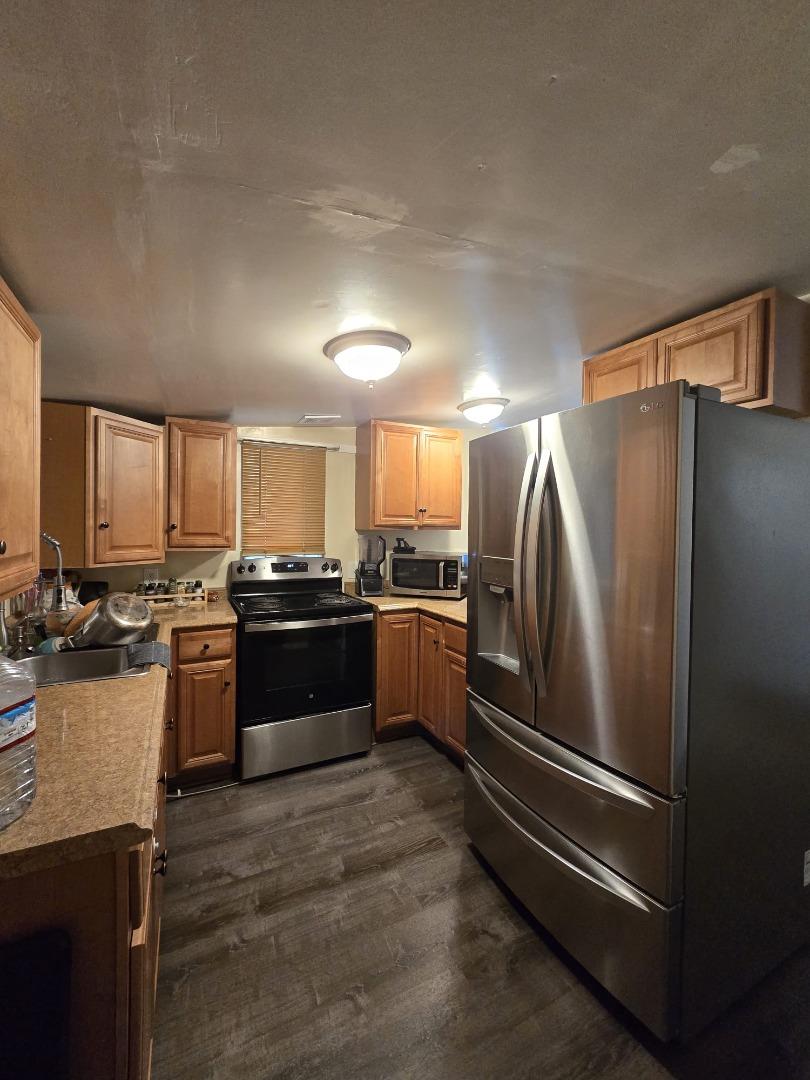 Detail Gallery Image 3 of 19 For 696 Kings Hwy, Boulder Creek,  CA 95006 - 2 Beds | 1 Baths