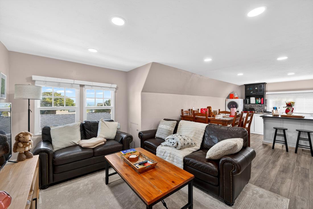 Detail Gallery Image 21 of 43 For 410 Pine Ave, Pacific Grove,  CA 93950 - – Beds | – Baths