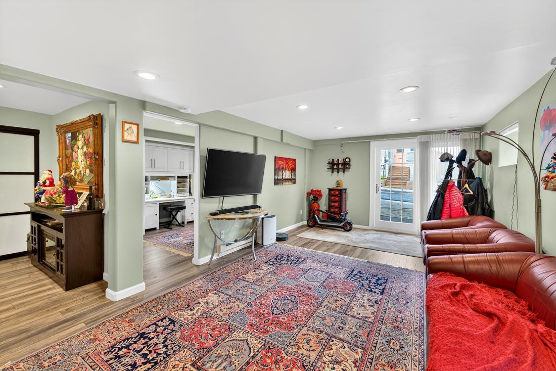 Detail Gallery Image 35 of 43 For 410 Pine Ave, Pacific Grove,  CA 93950 - – Beds | – Baths