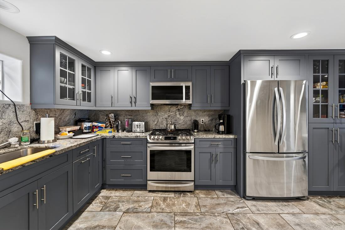 Detail Gallery Image 38 of 43 For 410 Pine Ave, Pacific Grove,  CA 93950 - – Beds | – Baths