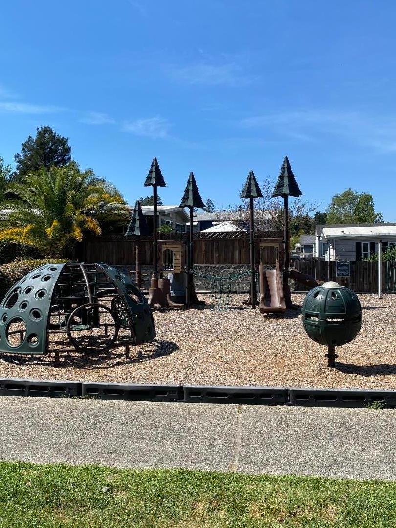 Detail Gallery Image 30 of 43 For 444 Whispering Pines Dr #173,  Scotts Valley,  CA 95066 - 2 Beds | 2 Baths