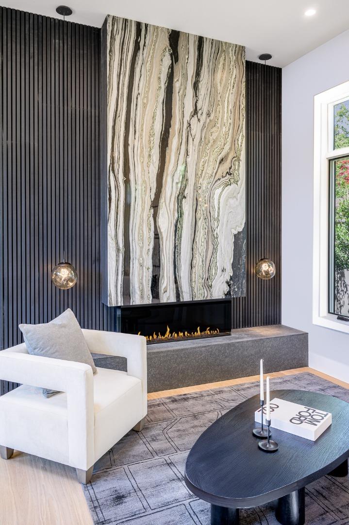 Detail Gallery Image 12 of 62 For 1027 Waverley St, Palo Alto,  CA 94301 - 6 Beds | 7/1 Baths