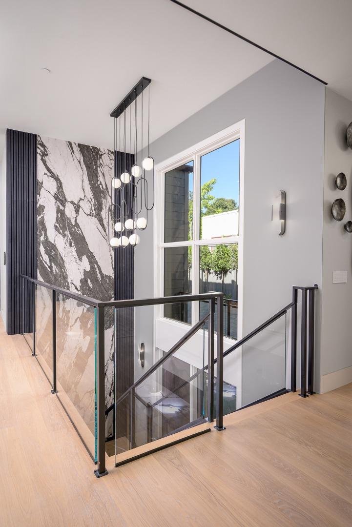 Detail Gallery Image 5 of 62 For 1027 Waverley St, Palo Alto,  CA 94301 - 6 Beds | 7/1 Baths