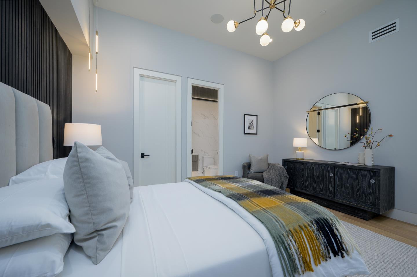 Detail Gallery Image 54 of 62 For 1027 Waverley St, Palo Alto,  CA 94301 - 6 Beds | 7/1 Baths