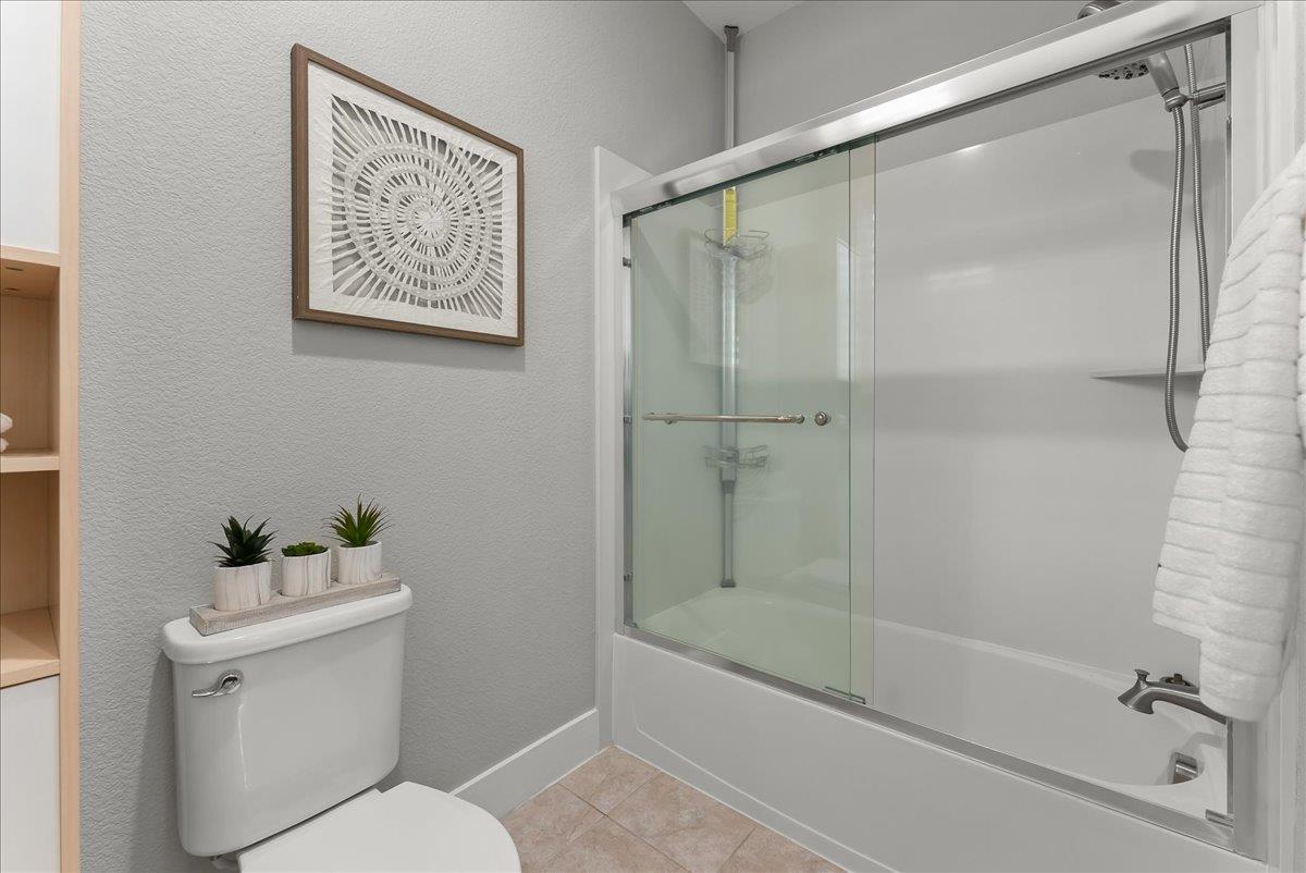 Detail Gallery Image 29 of 40 For 1448 Freeman Ln, Pleasanton,  CA 94566 - 4 Beds | 2/2 Baths