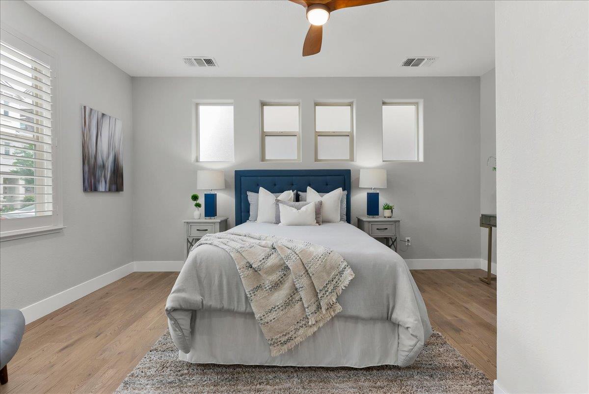 Detail Gallery Image 8 of 40 For 1448 Freeman Ln, Pleasanton,  CA 94566 - 4 Beds | 2/2 Baths