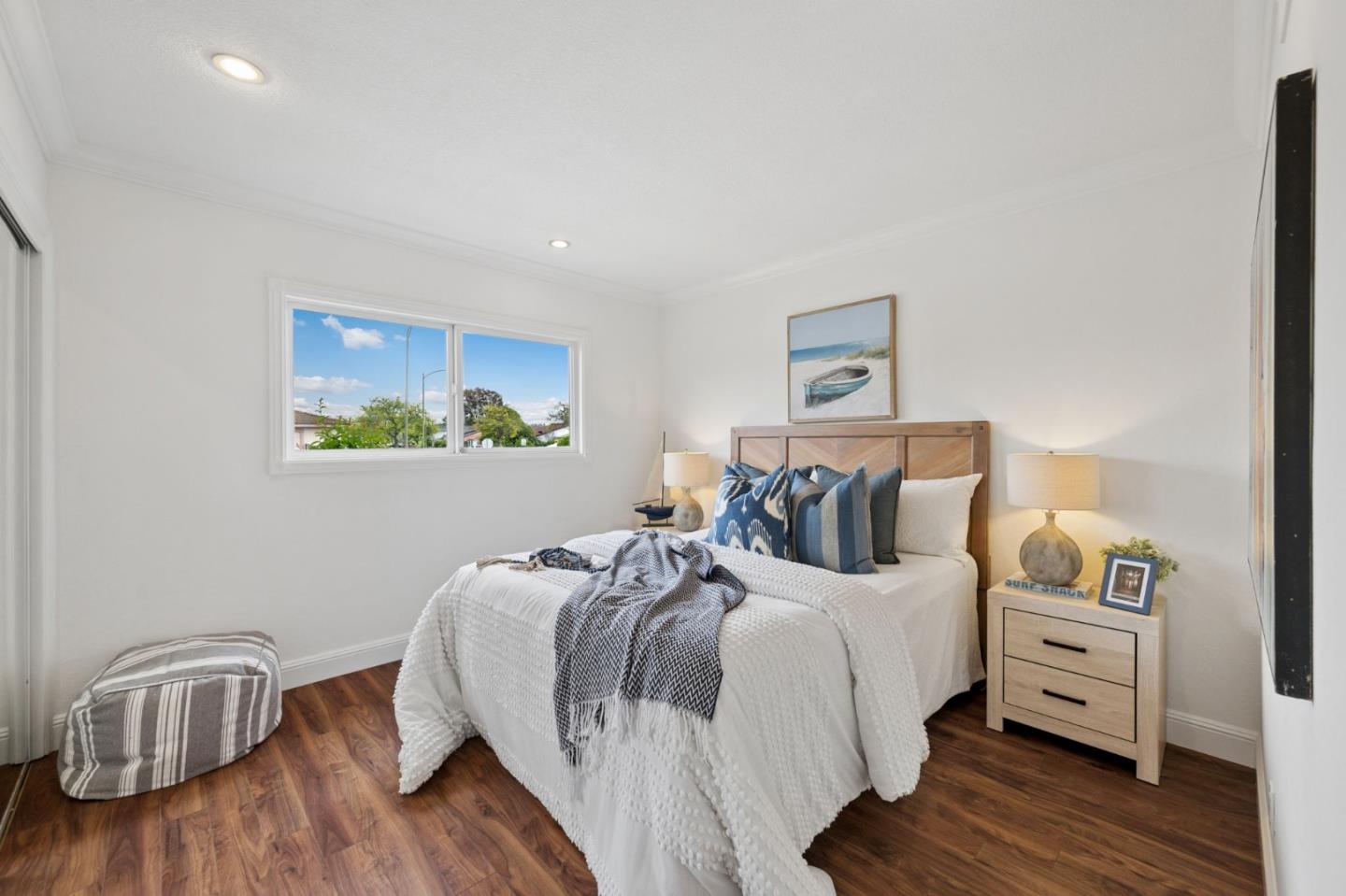 Detail Gallery Image 17 of 31 For 702 Royal Glen Dr, San Jose,  CA 95133 - 4 Beds | 2 Baths