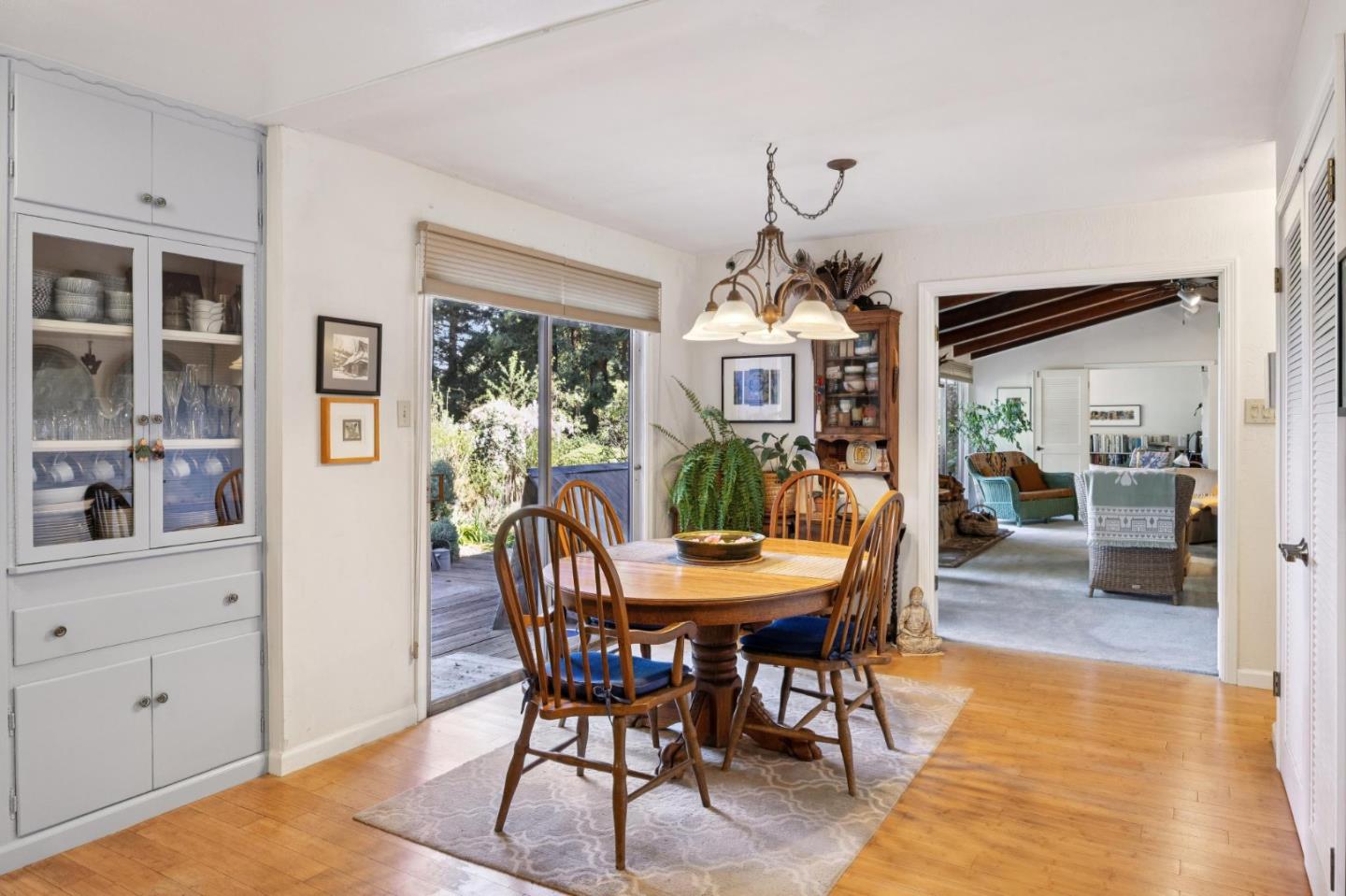 Detail Gallery Image 11 of 33 For 188 Martinez Rd, Woodside,  CA 94062 - 3 Beds | 2 Baths