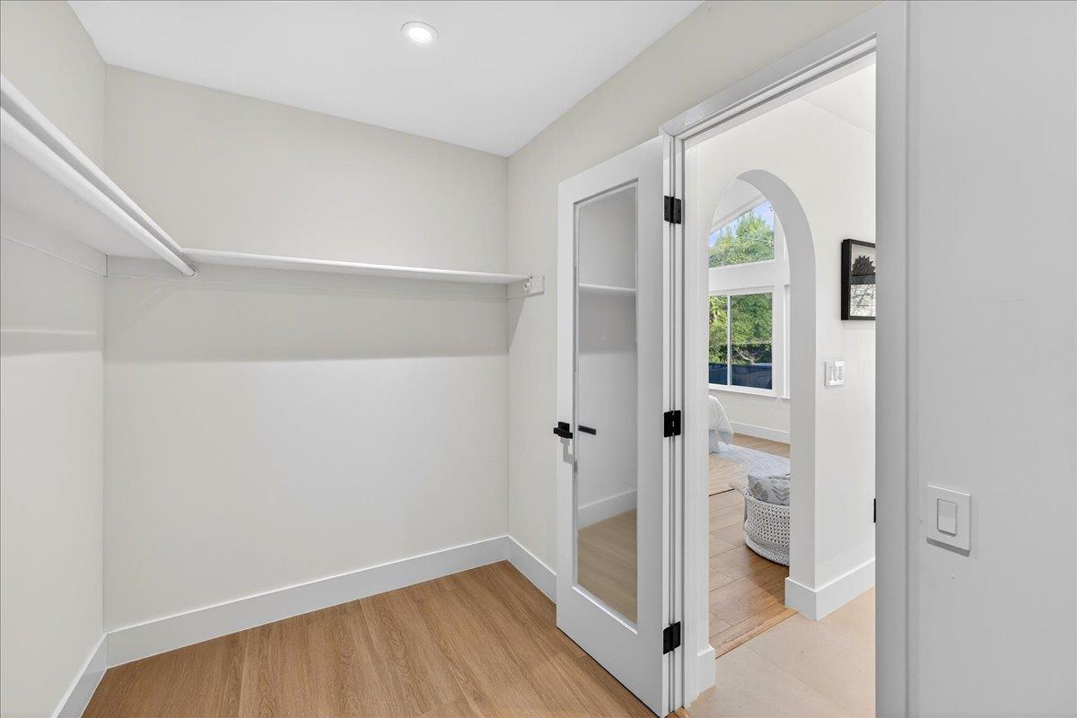 Detail Gallery Image 44 of 97 For 3512 Pleasant Crest Dr, San Jose,  CA 95148 - 5 Beds | 4 Baths