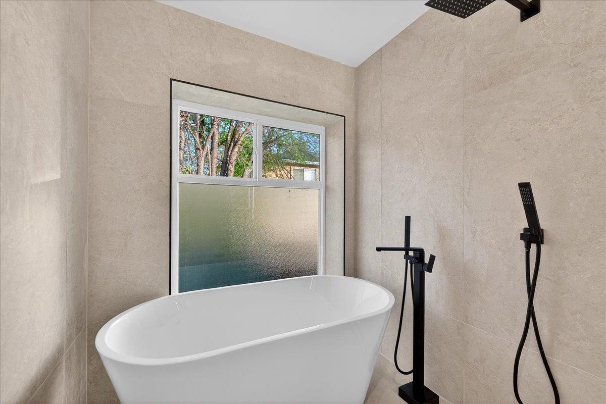 Detail Gallery Image 47 of 97 For 3512 Pleasant Crest Dr, San Jose,  CA 95148 - 5 Beds | 4 Baths