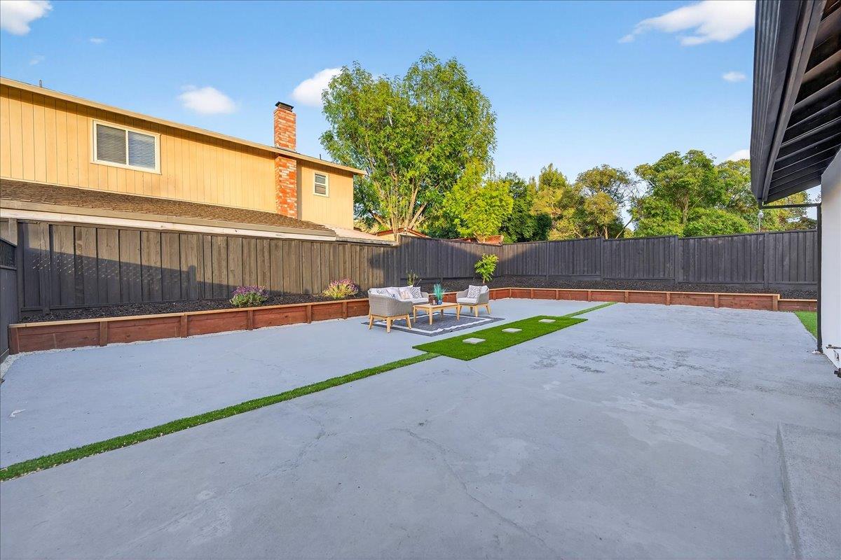 Detail Gallery Image 56 of 97 For 3512 Pleasant Crest Dr, San Jose,  CA 95148 - 5 Beds | 4 Baths