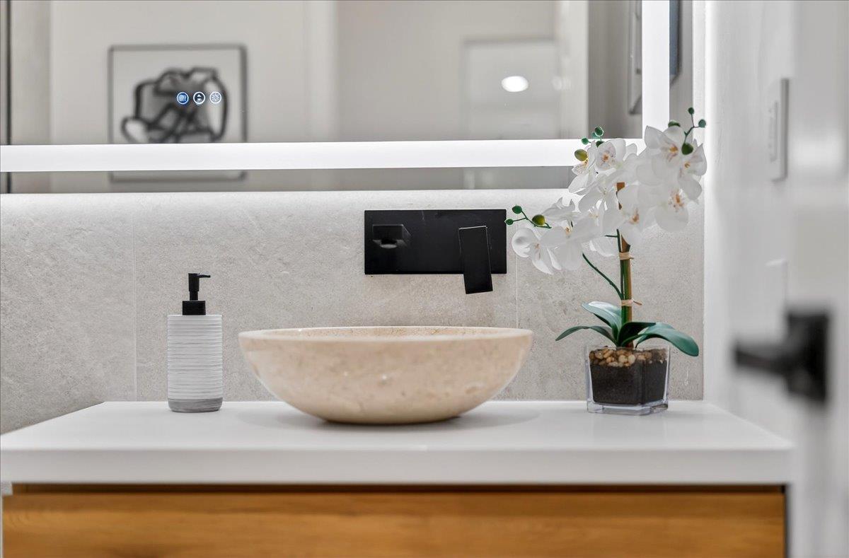 Detail Gallery Image 68 of 97 For 3512 Pleasant Crest Dr, San Jose,  CA 95148 - 5 Beds | 4 Baths