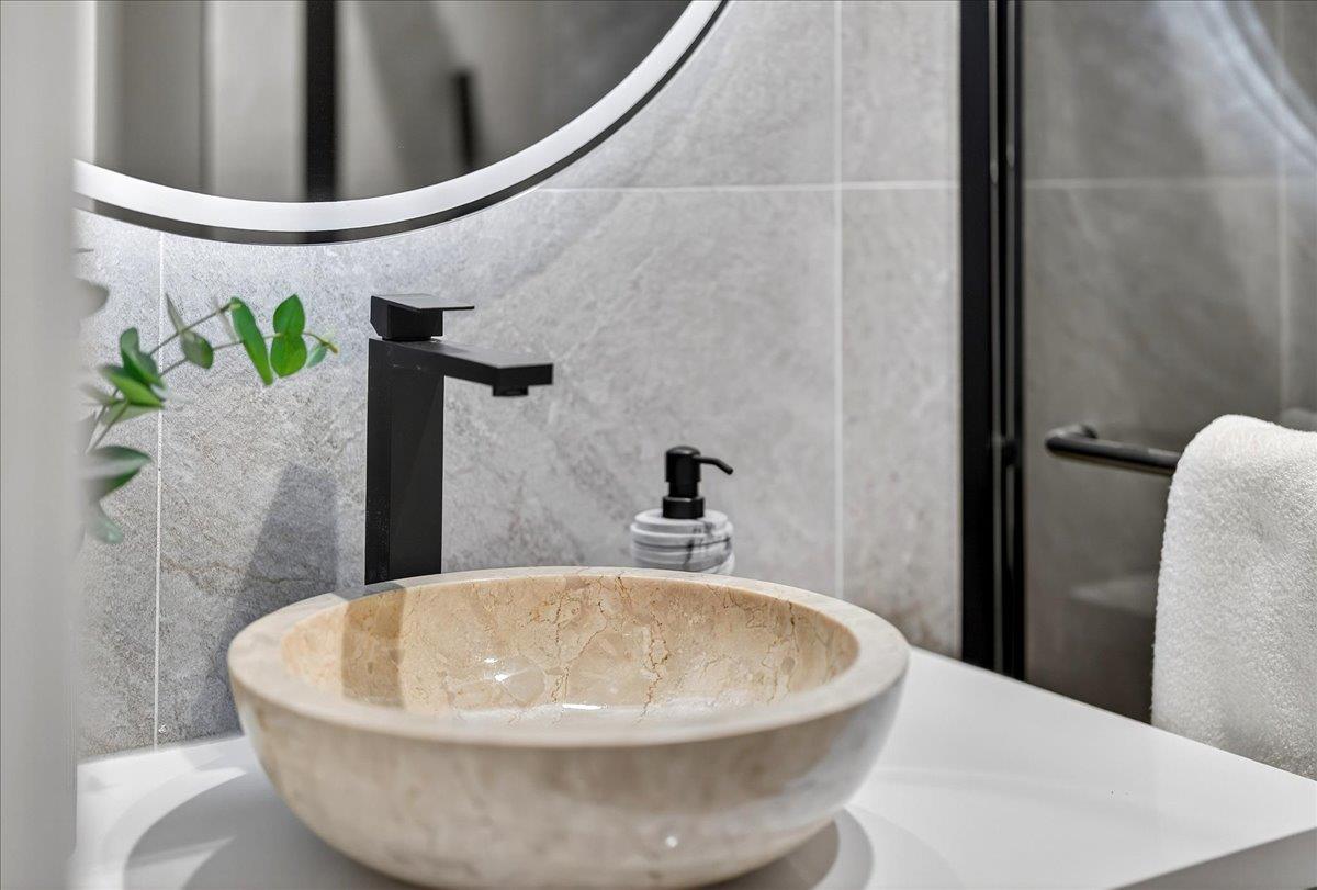 Detail Gallery Image 71 of 97 For 3512 Pleasant Crest Dr, San Jose,  CA 95148 - 5 Beds | 4 Baths