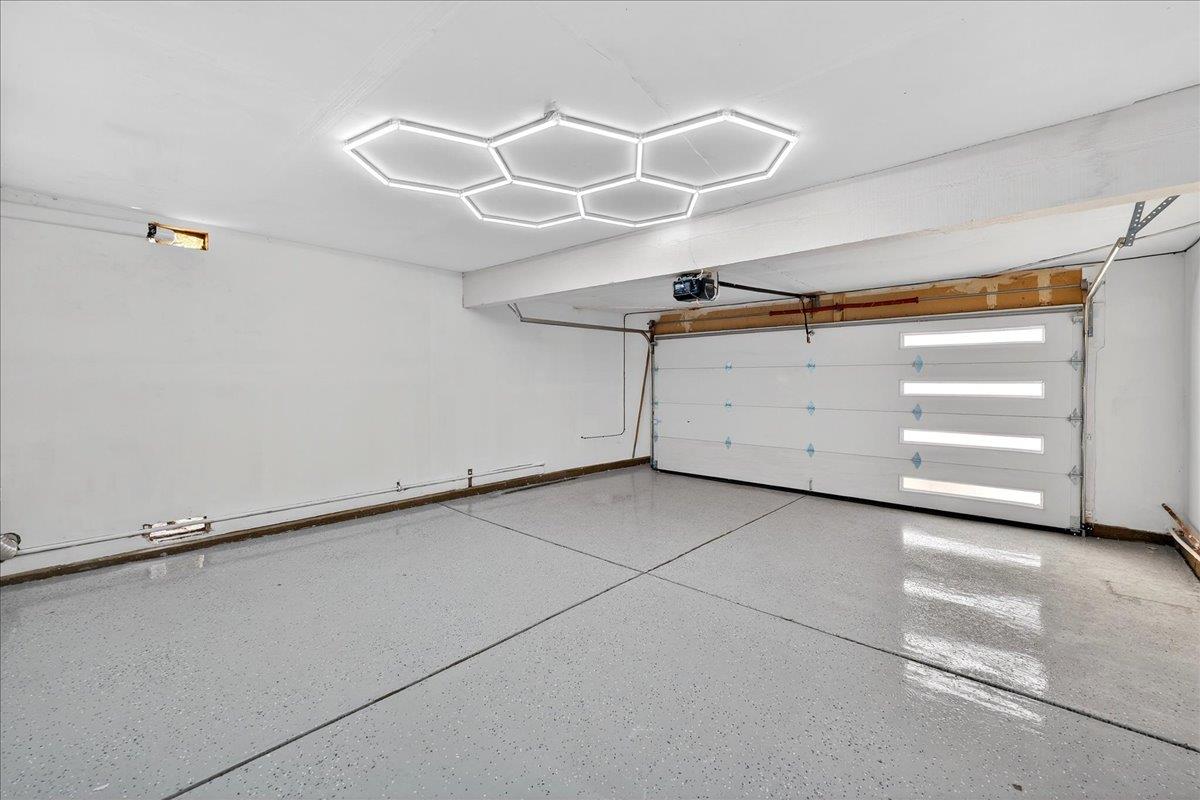 Detail Gallery Image 74 of 97 For 3512 Pleasant Crest Dr, San Jose,  CA 95148 - 5 Beds | 4 Baths