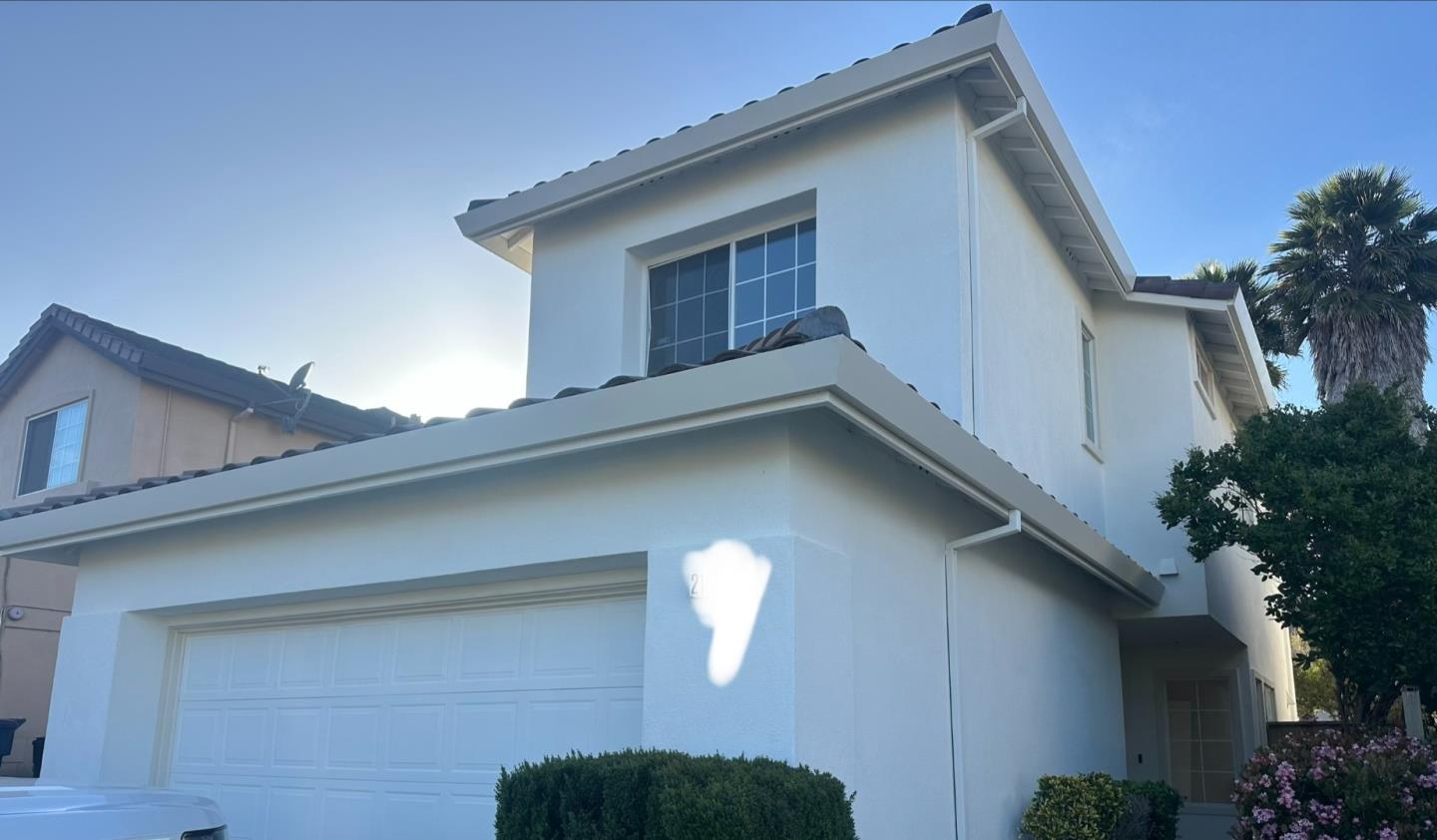 Front Image Thumbnail for ML82041066