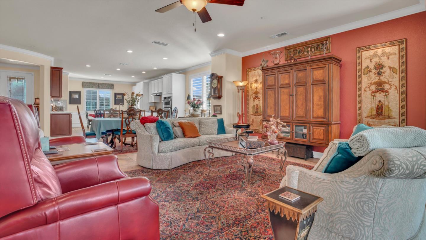 Detail Gallery Image 13 of 40 For 1467 Chestnut Hill Dr, Manteca,  CA 95336 - 3 Beds | 2 Baths