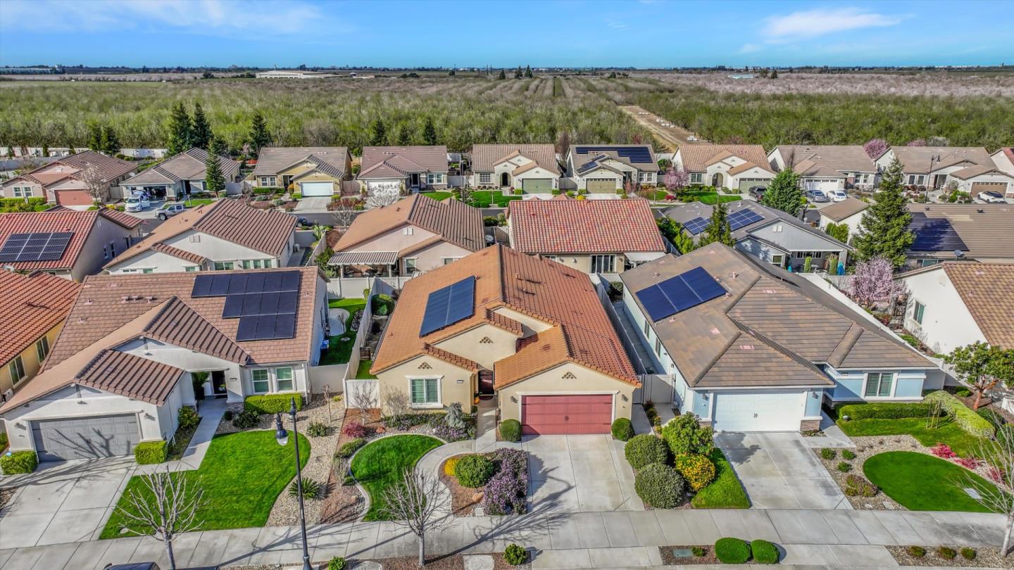 Detail Gallery Image 34 of 40 For 1467 Chestnut Hill Dr, Manteca,  CA 95336 - 3 Beds | 2 Baths