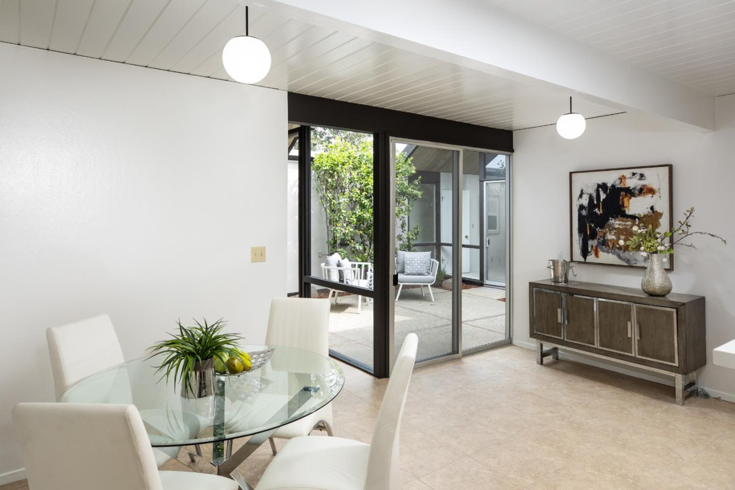 Detail Gallery Image 21 of 42 For 1487 Chukar Ct, Sunnyvale,  CA 94087 - 4 Beds | 2 Baths