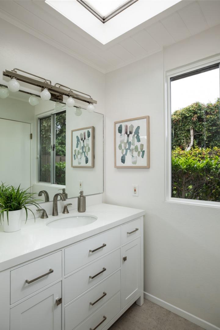 Detail Gallery Image 27 of 42 For 1487 Chukar Ct, Sunnyvale,  CA 94087 - 4 Beds | 2 Baths