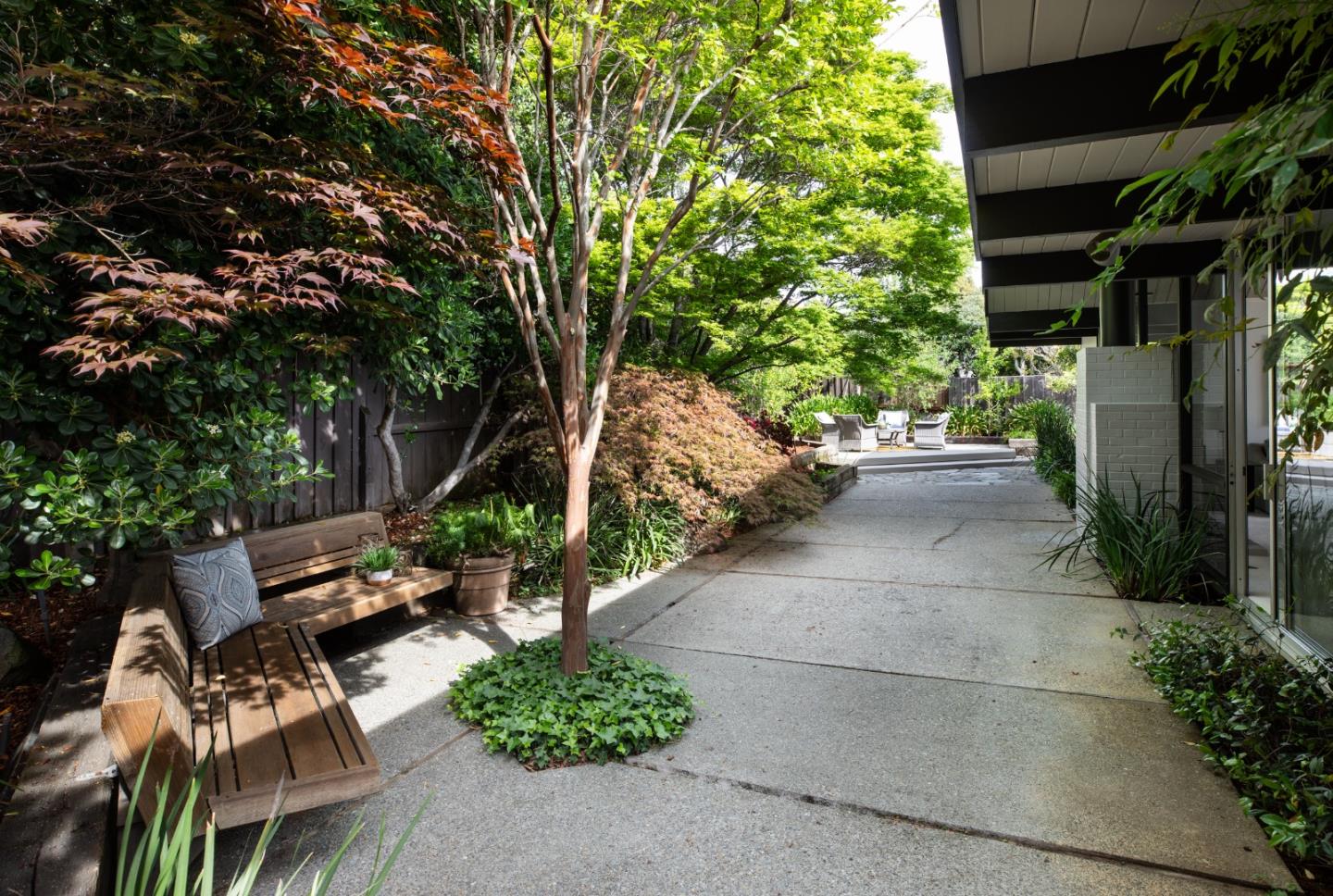 Detail Gallery Image 36 of 42 For 1487 Chukar Ct, Sunnyvale,  CA 94087 - 4 Beds | 2 Baths