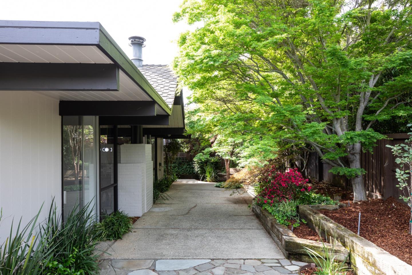 Detail Gallery Image 41 of 42 For 1487 Chukar Ct, Sunnyvale,  CA 94087 - 4 Beds | 2 Baths