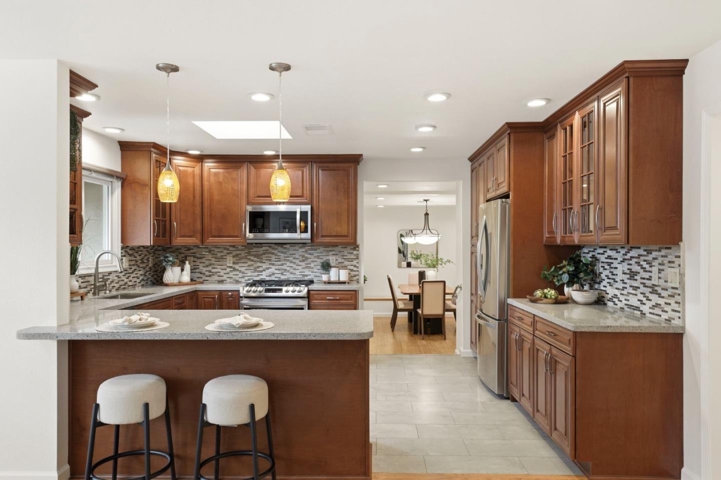 Detail Gallery Image 10 of 56 For 38333 Corrigan Ct, Fremont,  CA 94536 - 3 Beds | 2 Baths