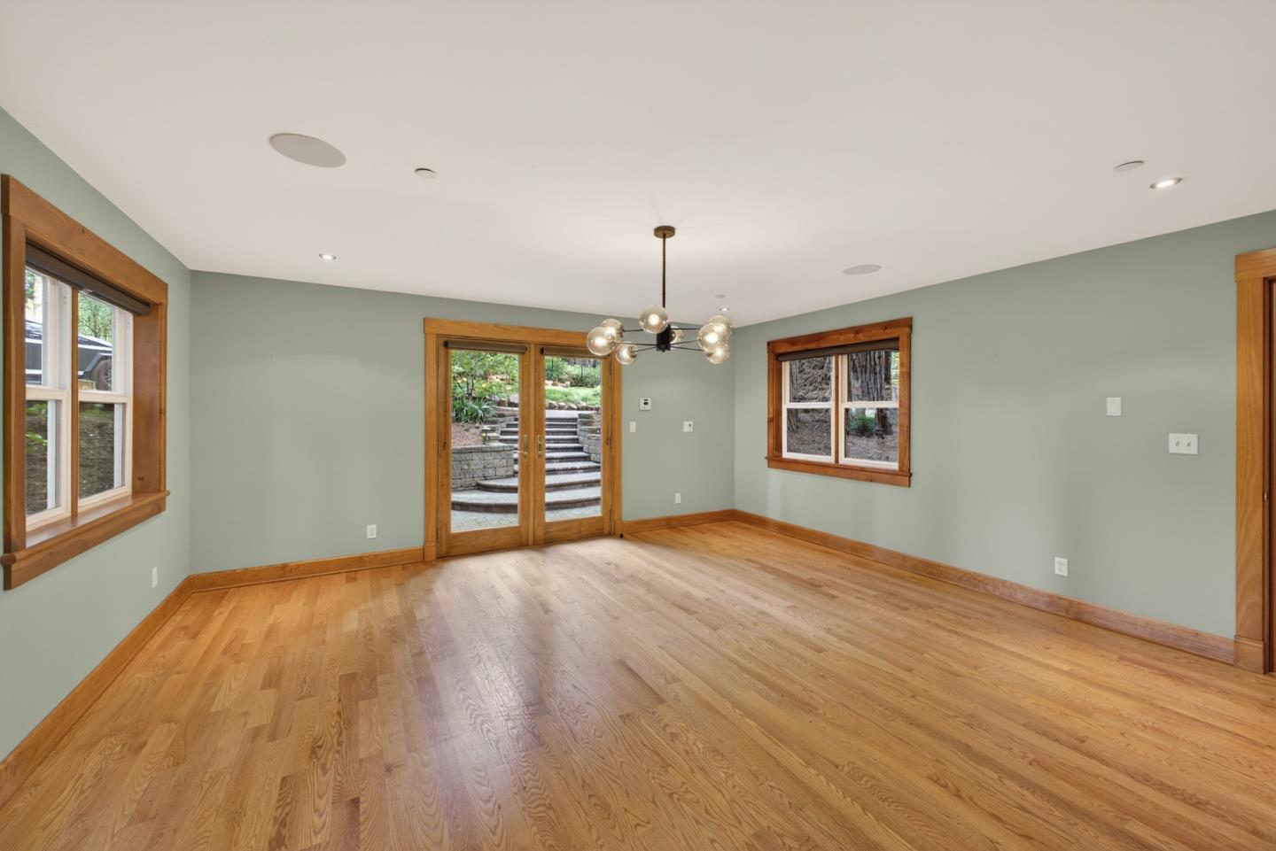 Detail Gallery Image 20 of 25 For Skyline Blvd, Woodside,  CA 94062 - 4 Beds | 4 Baths