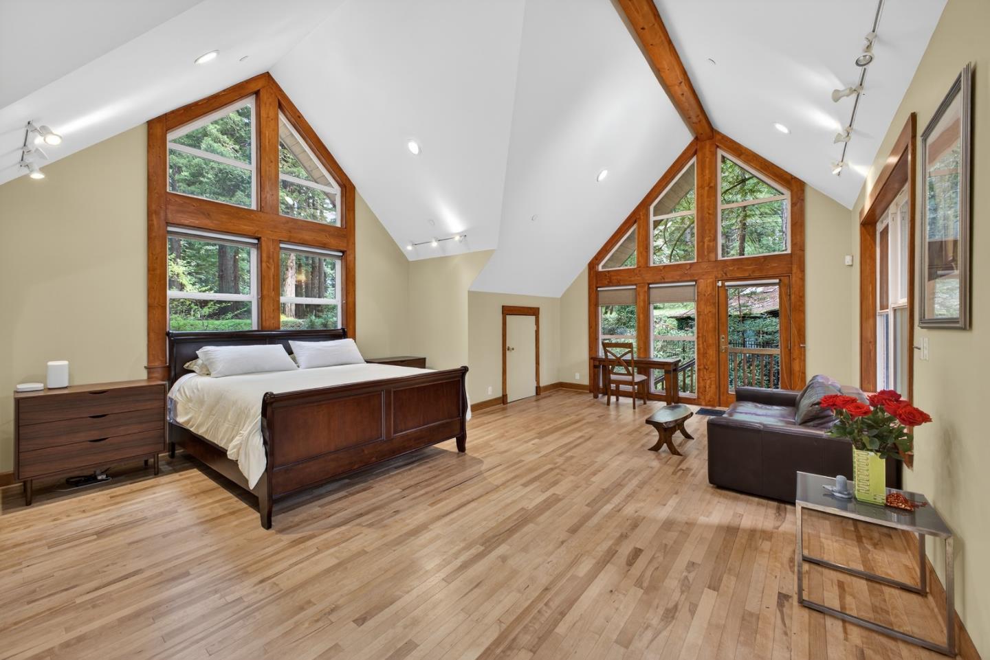 Detail Gallery Image 35 of 43 For 13370 Skyline Blvd, Woodside,  CA 94062 - 4 Beds | 4 Baths