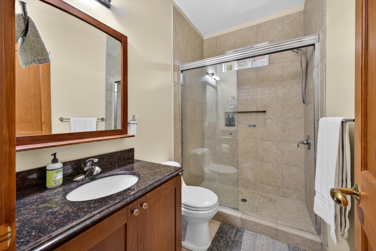 Detail Gallery Image 37 of 43 For 13370 Skyline Blvd, Woodside,  CA 94062 - 4 Beds | 4 Baths