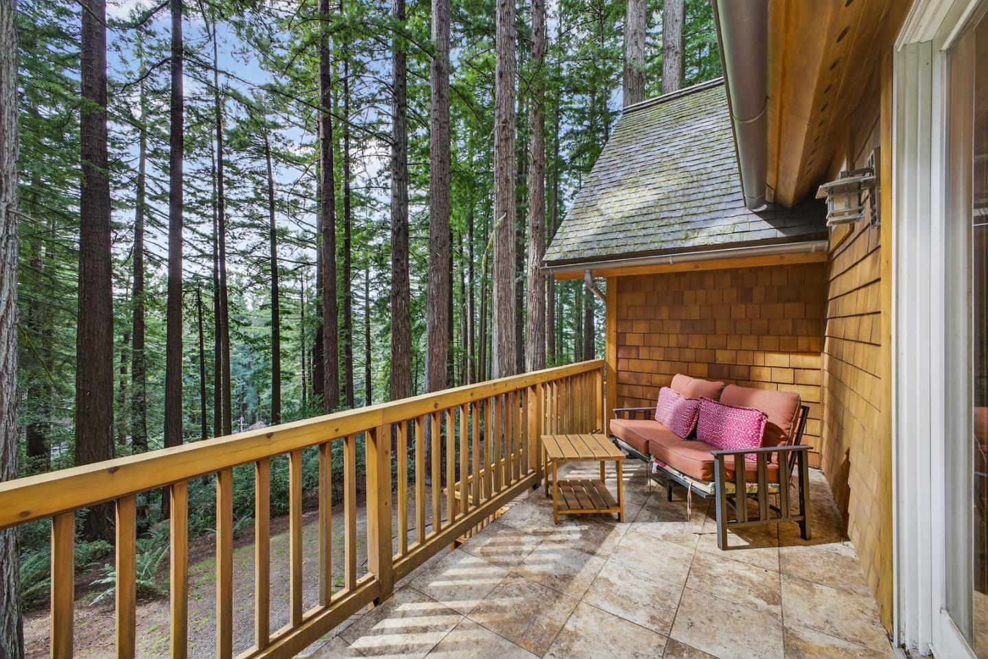 Detail Gallery Image 38 of 43 For 13370 Skyline Blvd, Woodside,  CA 94062 - 4 Beds | 4 Baths