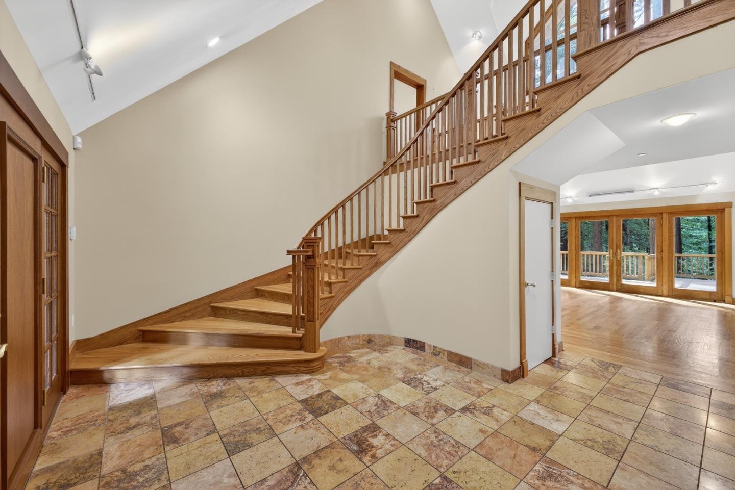 Detail Gallery Image 5 of 5 For Skyline Blvd, Woodside,  CA 94062 - 4 Beds | 4 Baths