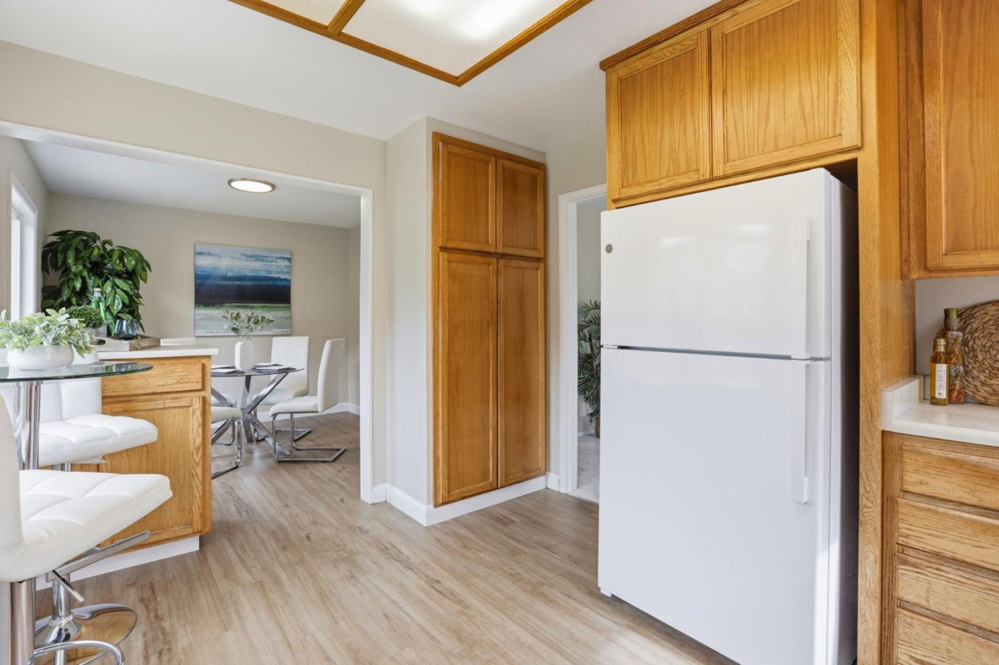 Detail Gallery Image 16 of 43 For 1024 Rio Vista Dr, Pacifica,  CA 94044 - 3 Beds | 1 Baths