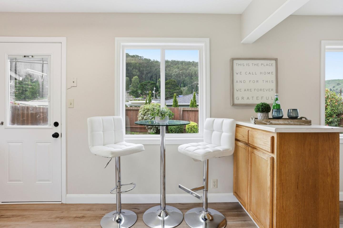 Detail Gallery Image 17 of 43 For 1024 Rio Vista Dr, Pacifica,  CA 94044 - 3 Beds | 1 Baths