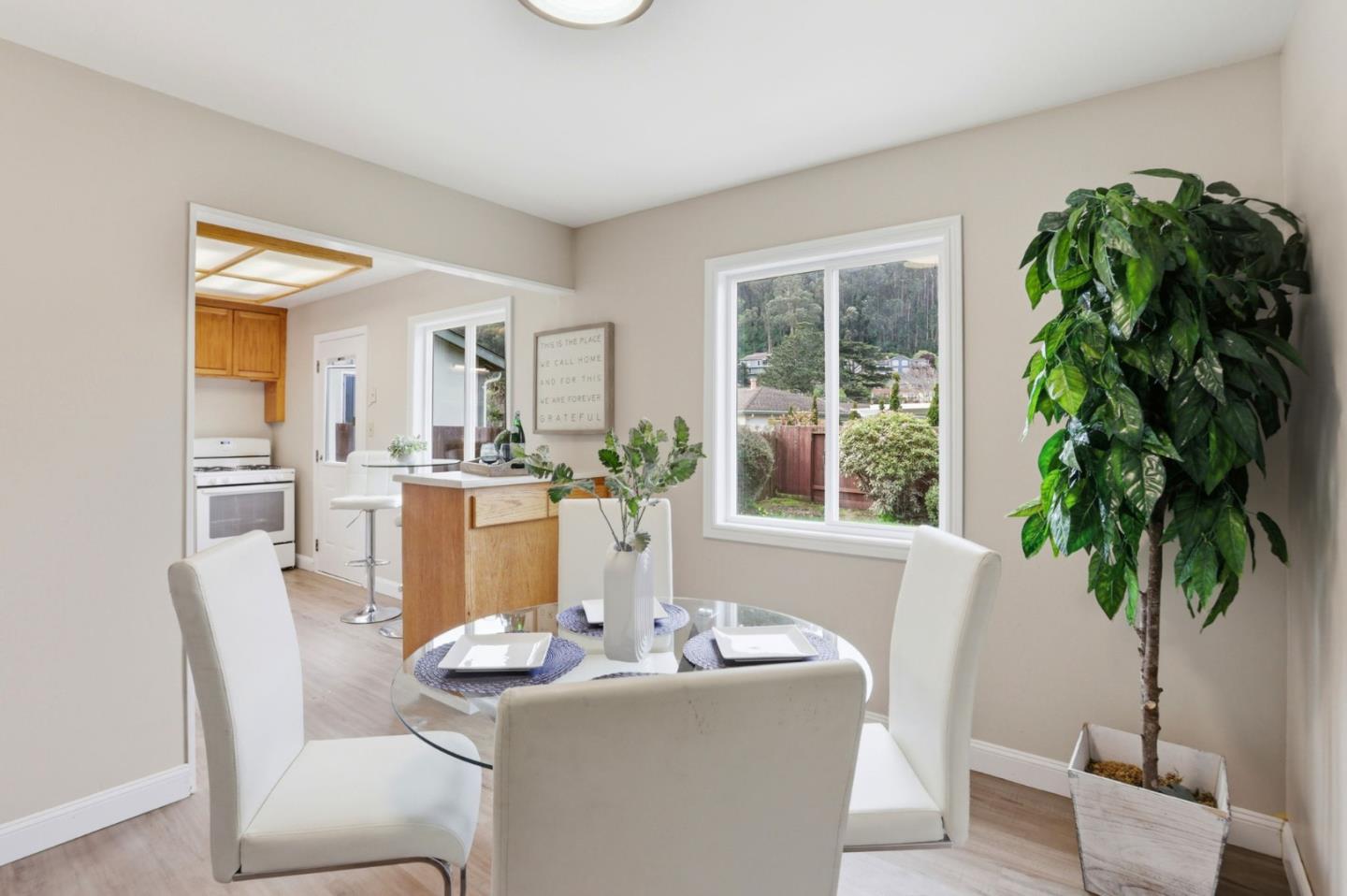 Detail Gallery Image 21 of 43 For 1024 Rio Vista Dr, Pacifica,  CA 94044 - 3 Beds | 1 Baths