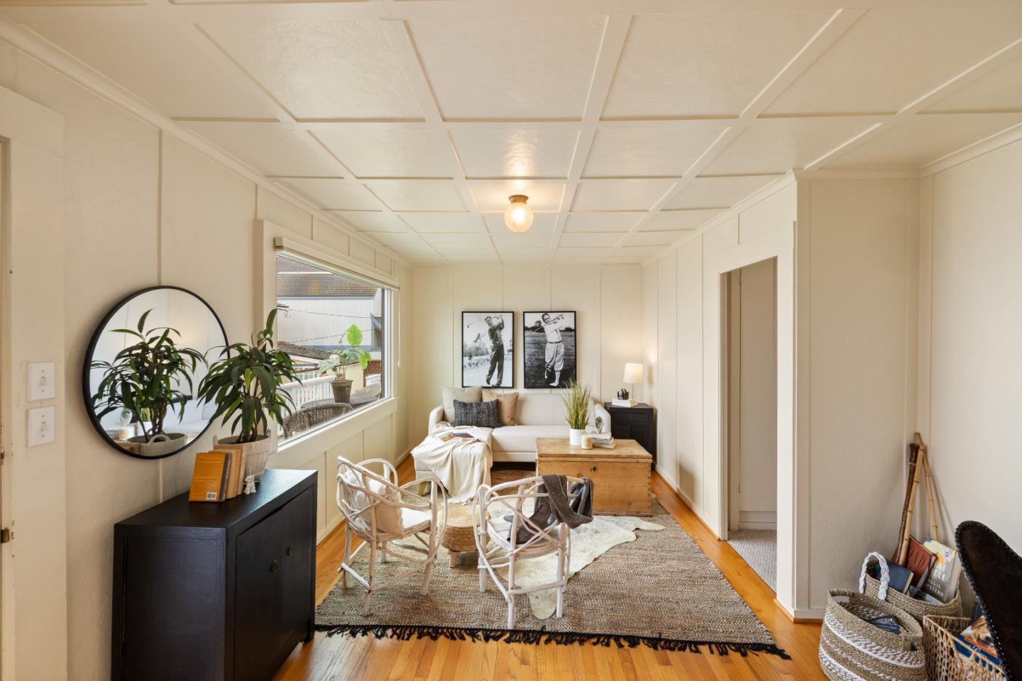 Detail Gallery Image 19 of 61 For 683 Ocean View Blvd, Pacific Grove,  CA 93950 - 3 Beds | 2 Baths