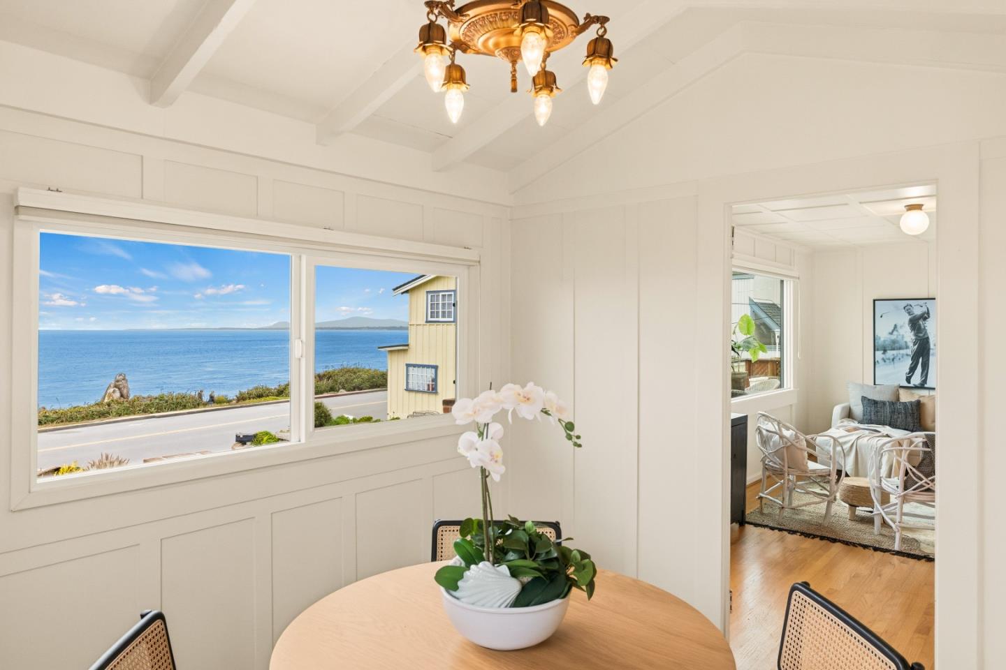 Detail Gallery Image 29 of 61 For 683 Ocean View Blvd, Pacific Grove,  CA 93950 - 3 Beds | 2 Baths