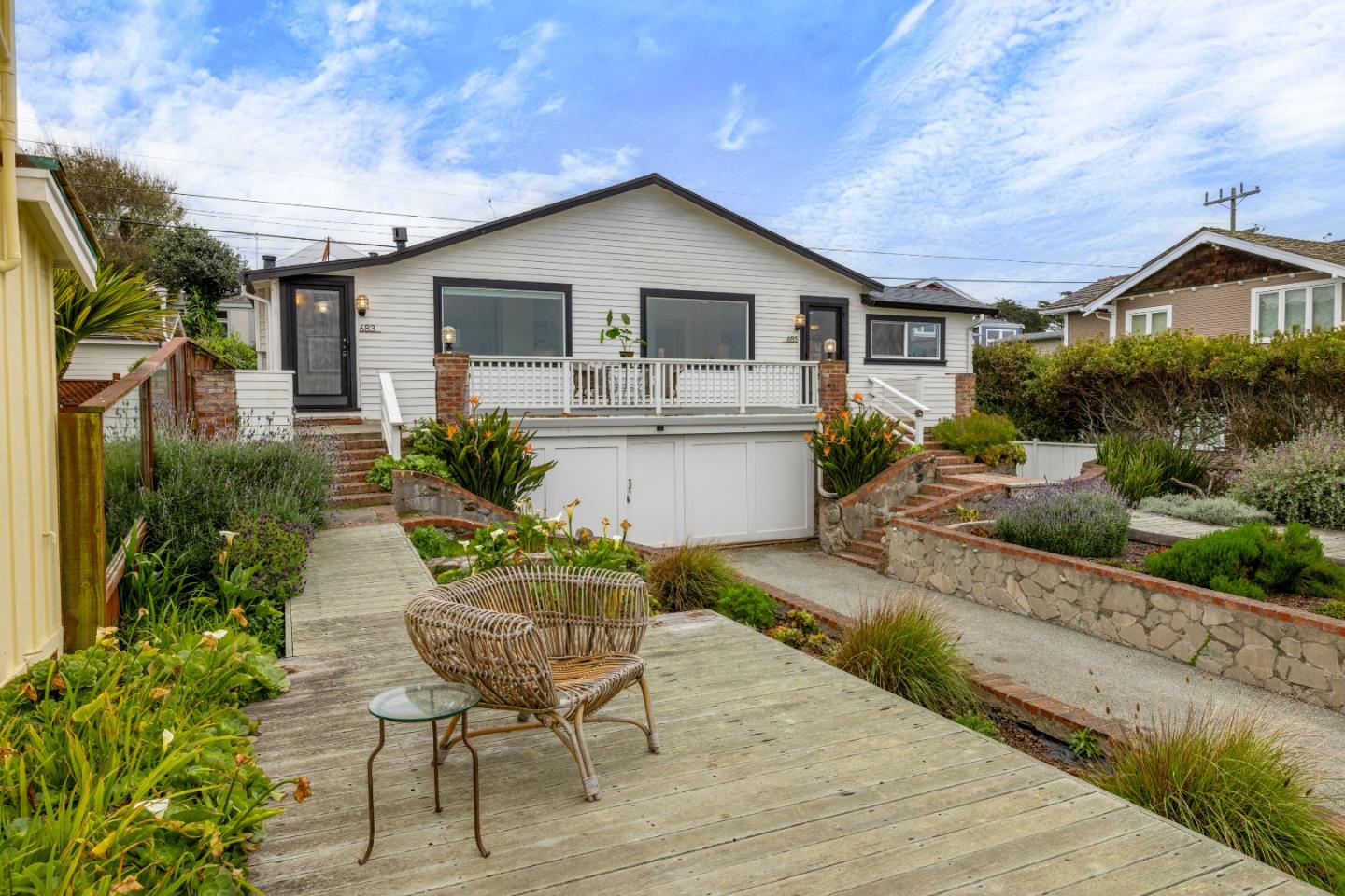 Detail Gallery Image 57 of 61 For 683 Ocean View Blvd, Pacific Grove,  CA 93950 - 3 Beds | 2 Baths