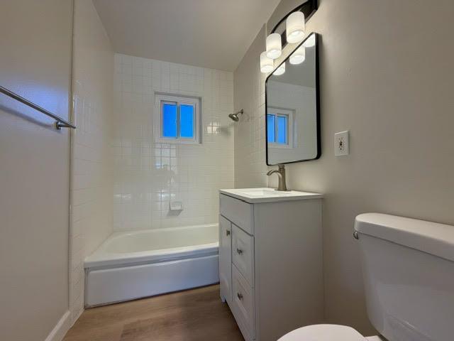 Detail Gallery Image 5 of 29 For 2396 Patricia Dr, Santa Clara,  CA 95050 - – Beds | – Baths