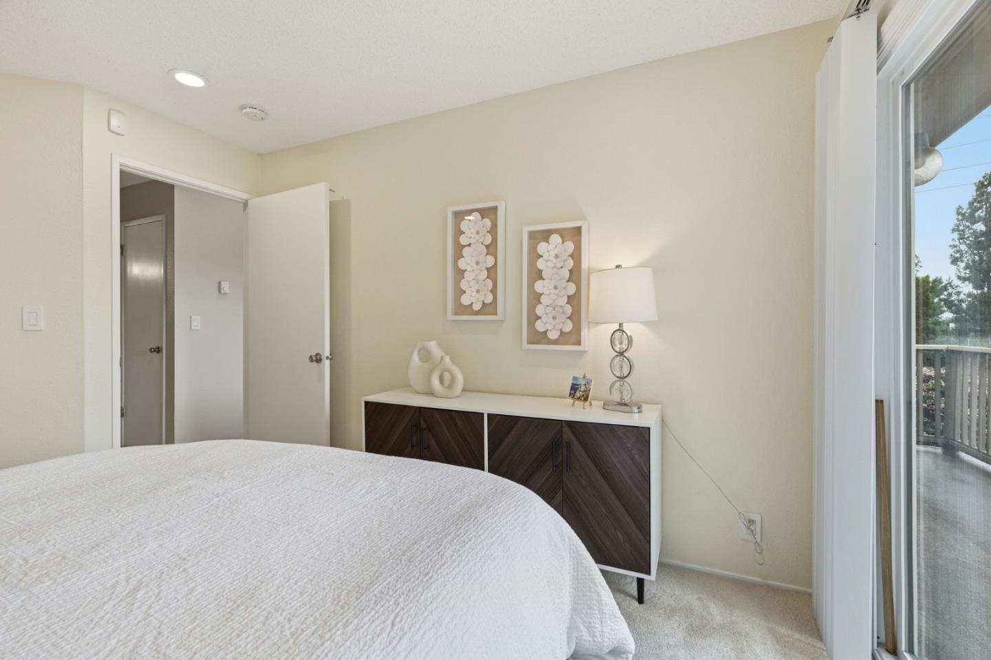 Detail Gallery Image 16 of 28 For 2427 Jubilee Ln, San Jose,  CA 95131 - 1 Beds | 1 Baths