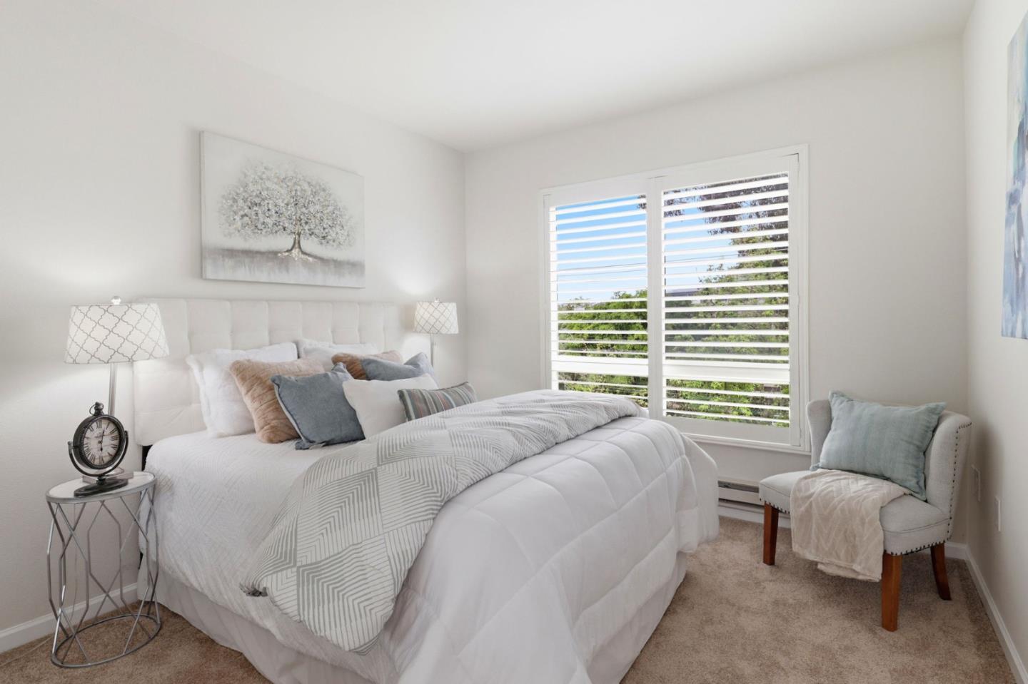 Detail Gallery Image 13 of 26 For 107 El Camino Real #302,  Burlingame,  CA 94010 - 2 Beds | 2 Baths