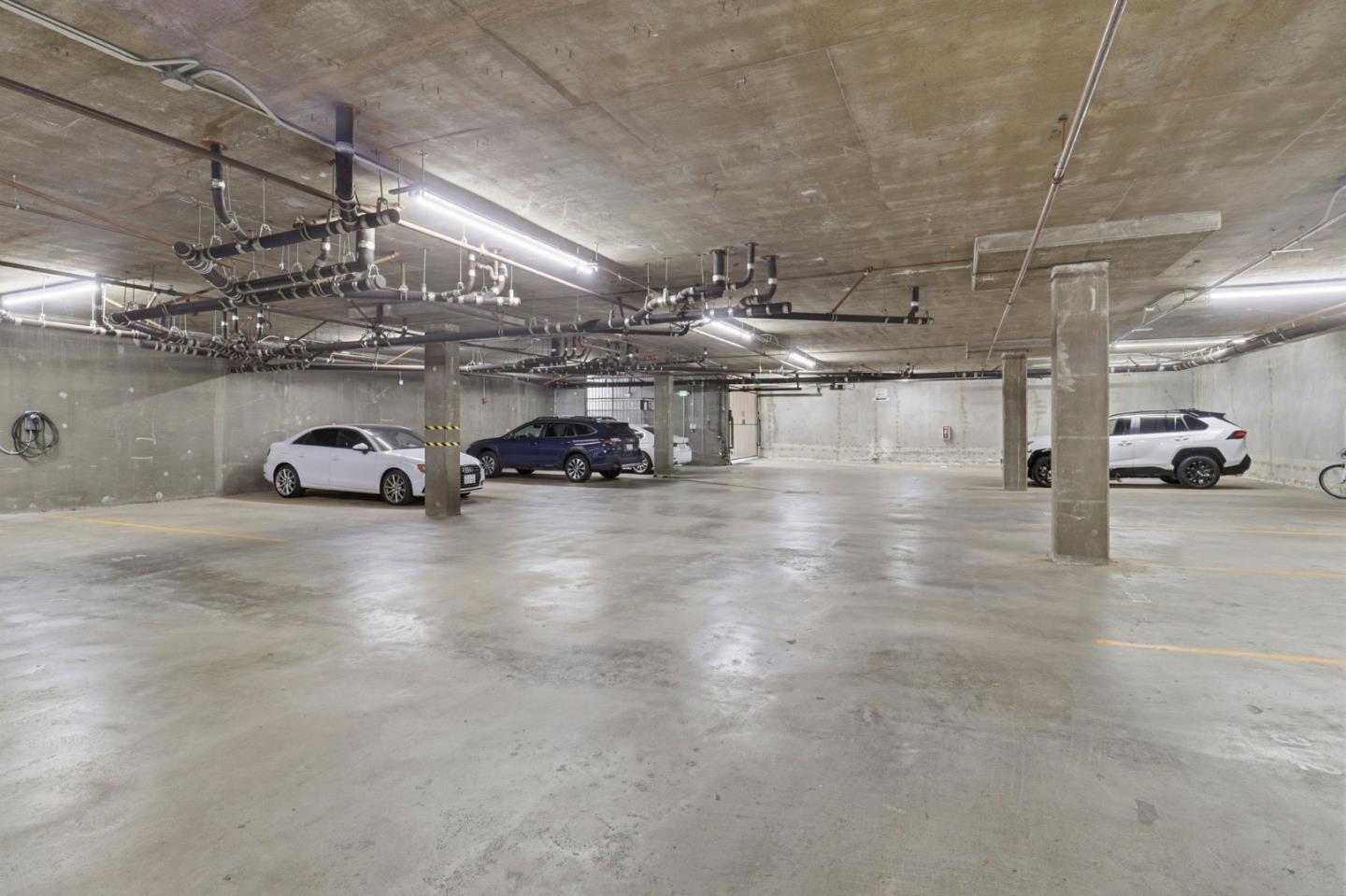 Detail Gallery Image 25 of 26 For 107 El Camino Real #302,  Burlingame,  CA 94010 - 2 Beds | 2 Baths