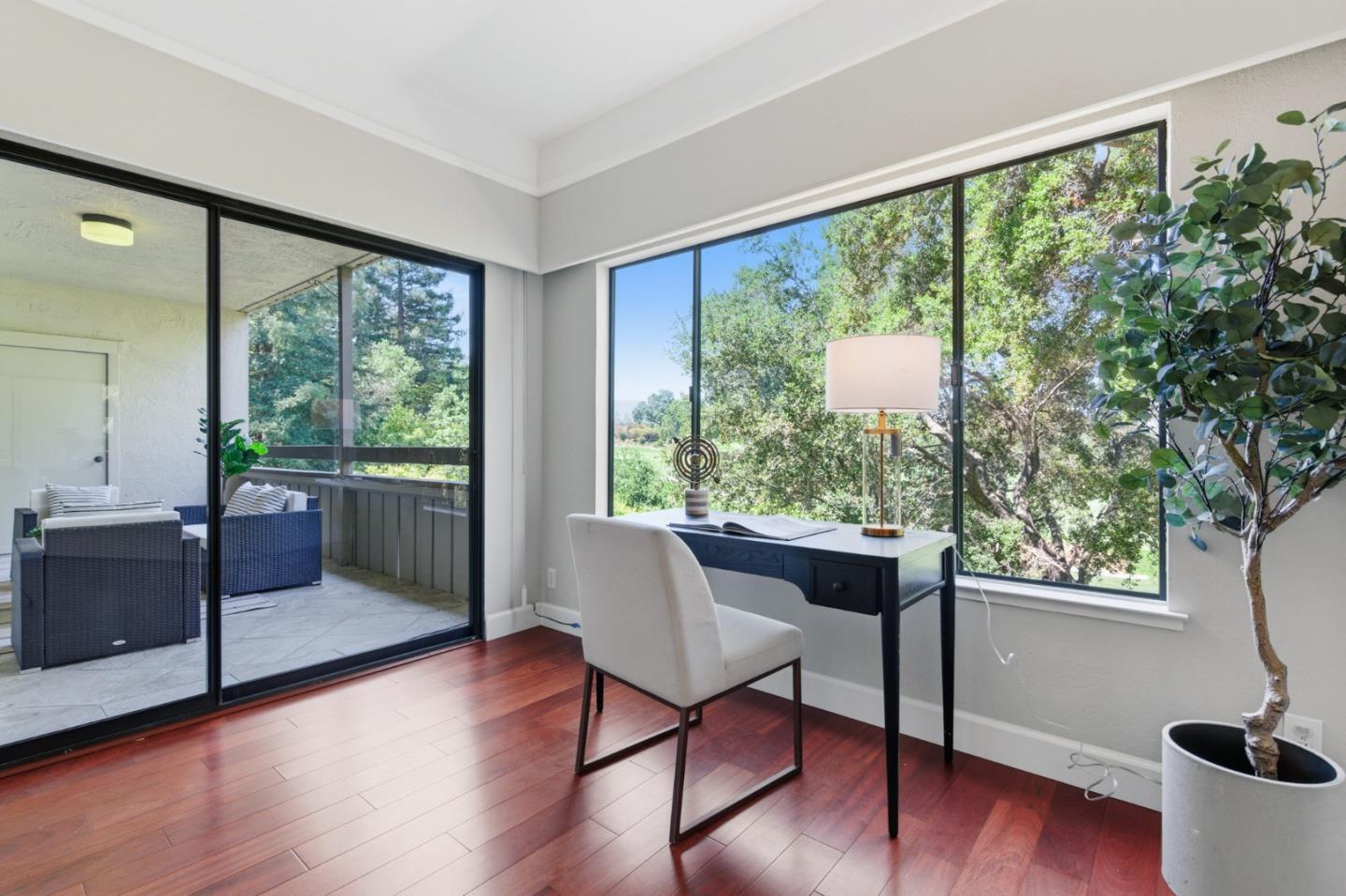 Detail Gallery Image 12 of 76 For 1280 Sharon Park Dr #27,  Menlo Park,  CA 94025 - 2 Beds | 2 Baths