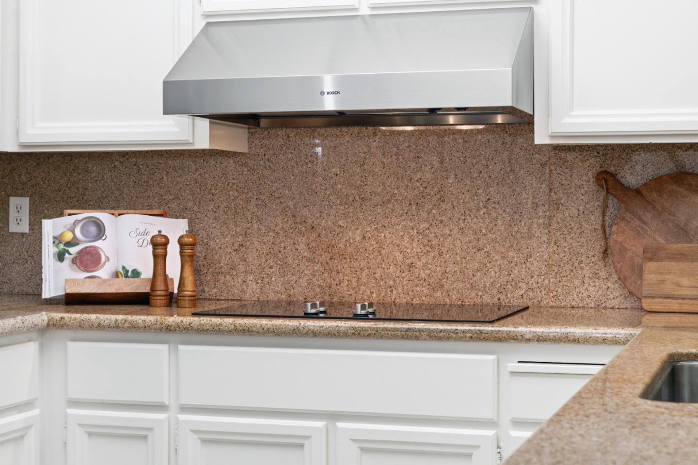 Detail Gallery Image 25 of 76 For 1280 Sharon Park Dr #27,  Menlo Park,  CA 94025 - 2 Beds | 2 Baths