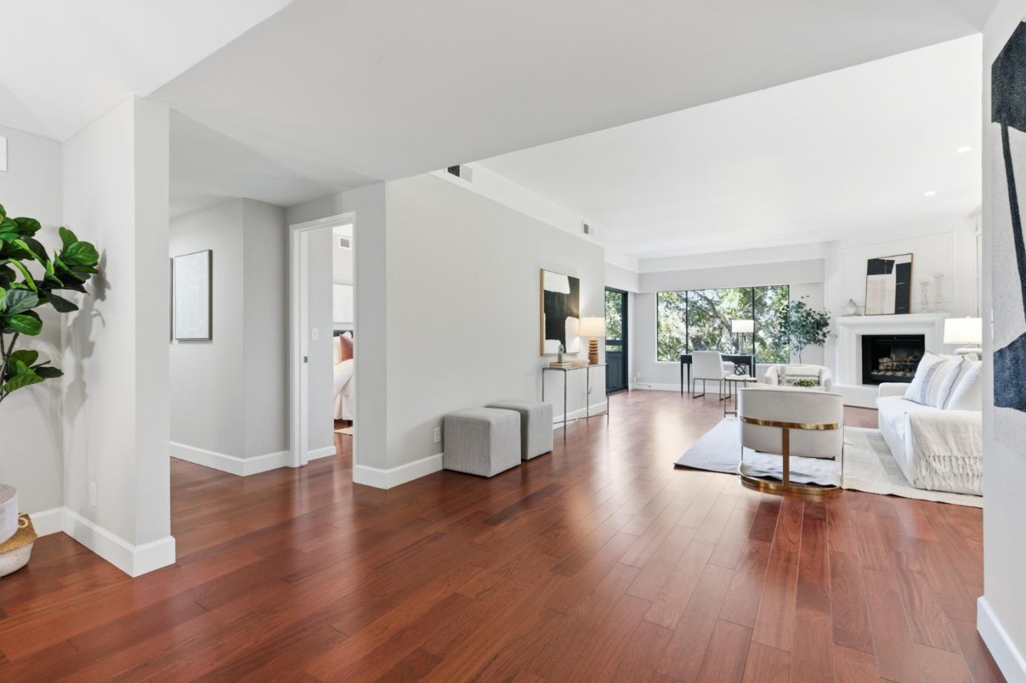 Detail Gallery Image 3 of 76 For 1280 Sharon Park Dr #27,  Menlo Park,  CA 94025 - 2 Beds | 2 Baths