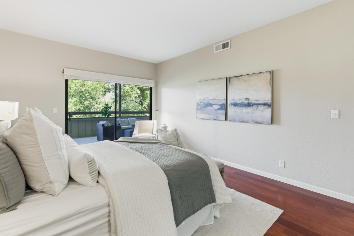 Detail Gallery Image 36 of 76 For 1280 Sharon Park Dr #27,  Menlo Park,  CA 94025 - 2 Beds | 2 Baths