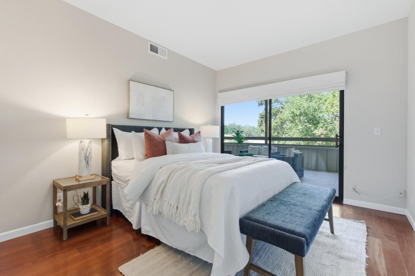 Detail Gallery Image 43 of 76 For 1280 Sharon Park Dr #27,  Menlo Park,  CA 94025 - 2 Beds | 2 Baths